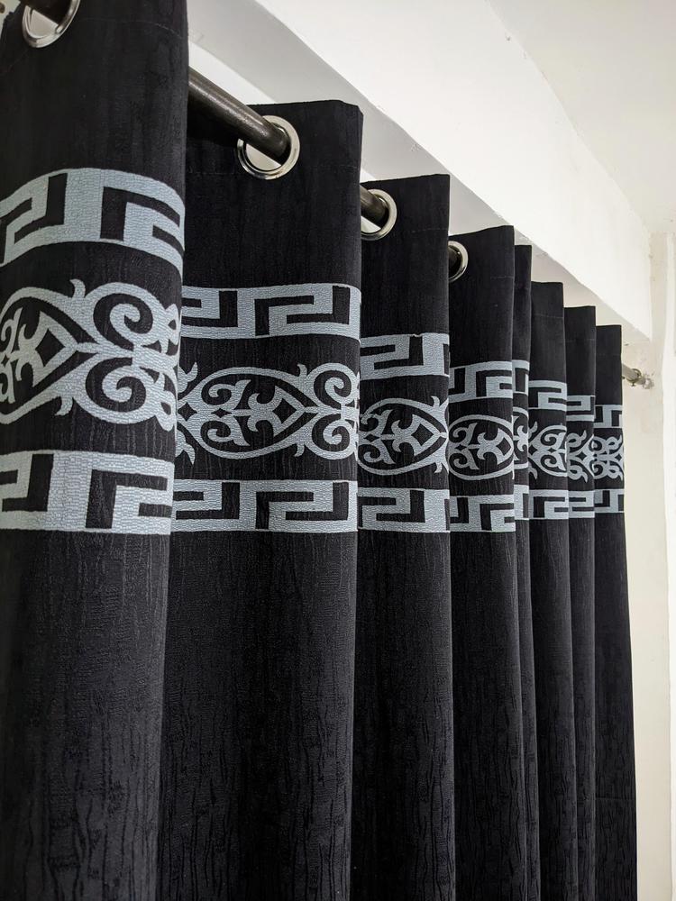Jacquard Self Motif Curtain Style 1