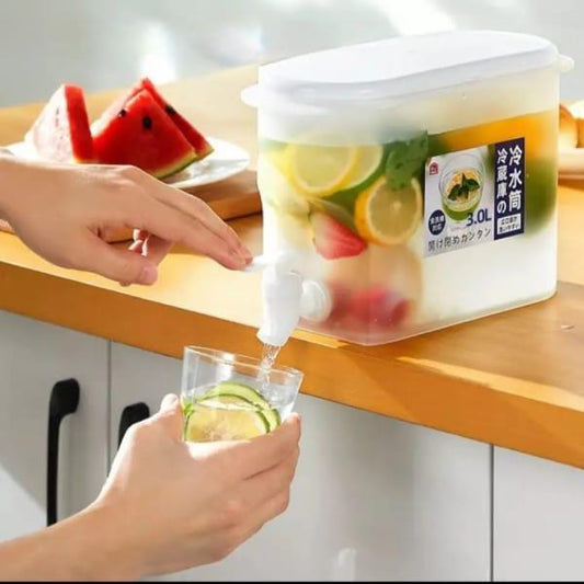 Manual Juice Dispenser