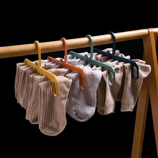 9-Hole Multi-Purpose Plastic Hanger (Pack of 4 - Random Colors)