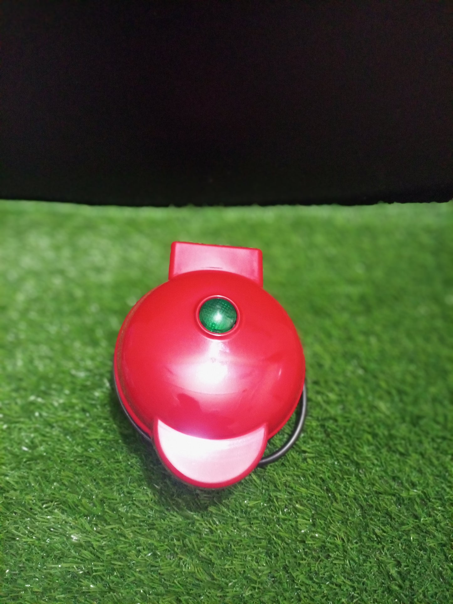 7 Holes Non-Stick Mini Electric Donut Maker Machine