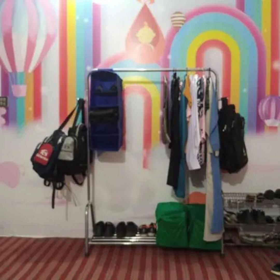 Affordable And Effective Solution Hanging Clips