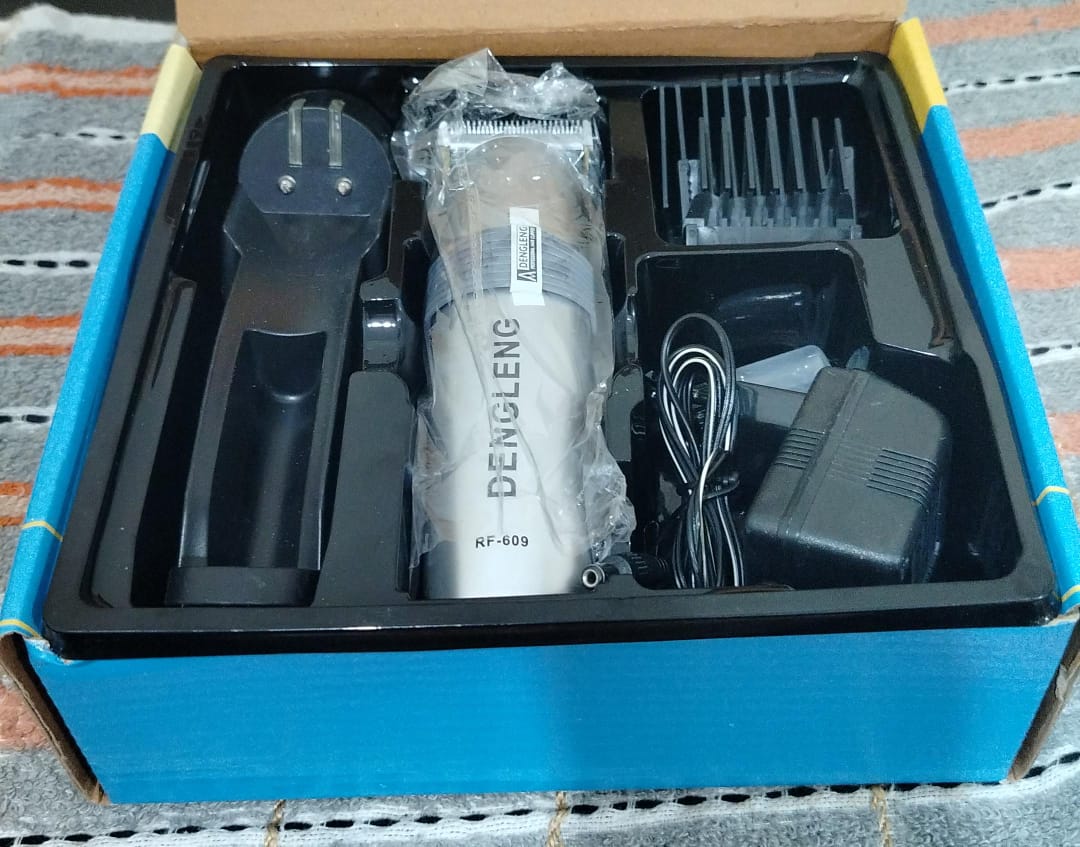 Dengleng RF-609 Rechargeable Hair and Beard Trimmer – Ultimate Grooming Machine for Men